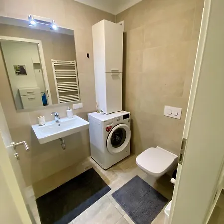 Apartment Kasper Coresi *
